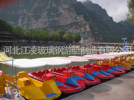 4人高爾夫腳踏船