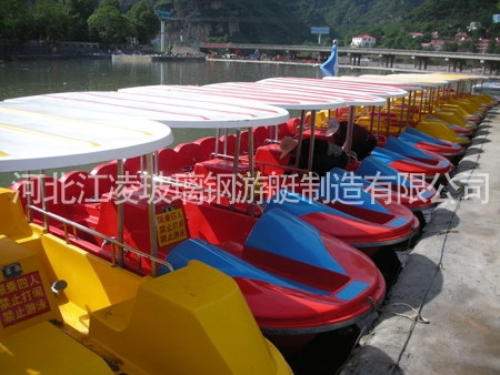 4人高爾夫腳踏船