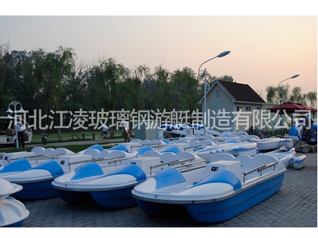 4人高爾夫腳踏船