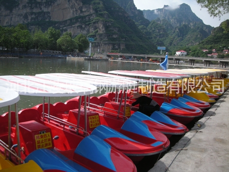 4人高爾夫腳踏船