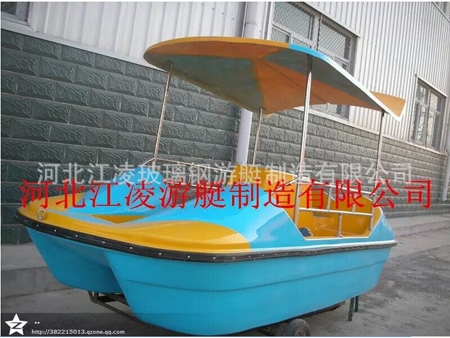 4人高爾夫自排水腳踏船