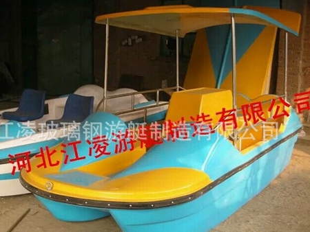 4人高爾夫自排水腳踏船