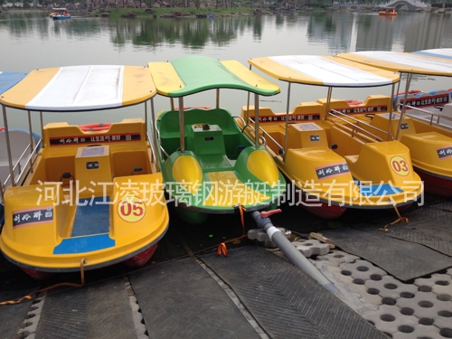 4人高爾夫腳踏船